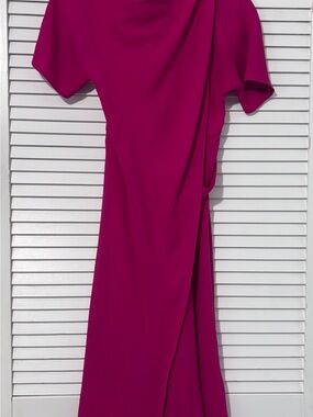 💖Topshop Fuchsia Asymmetrical Midi Dress